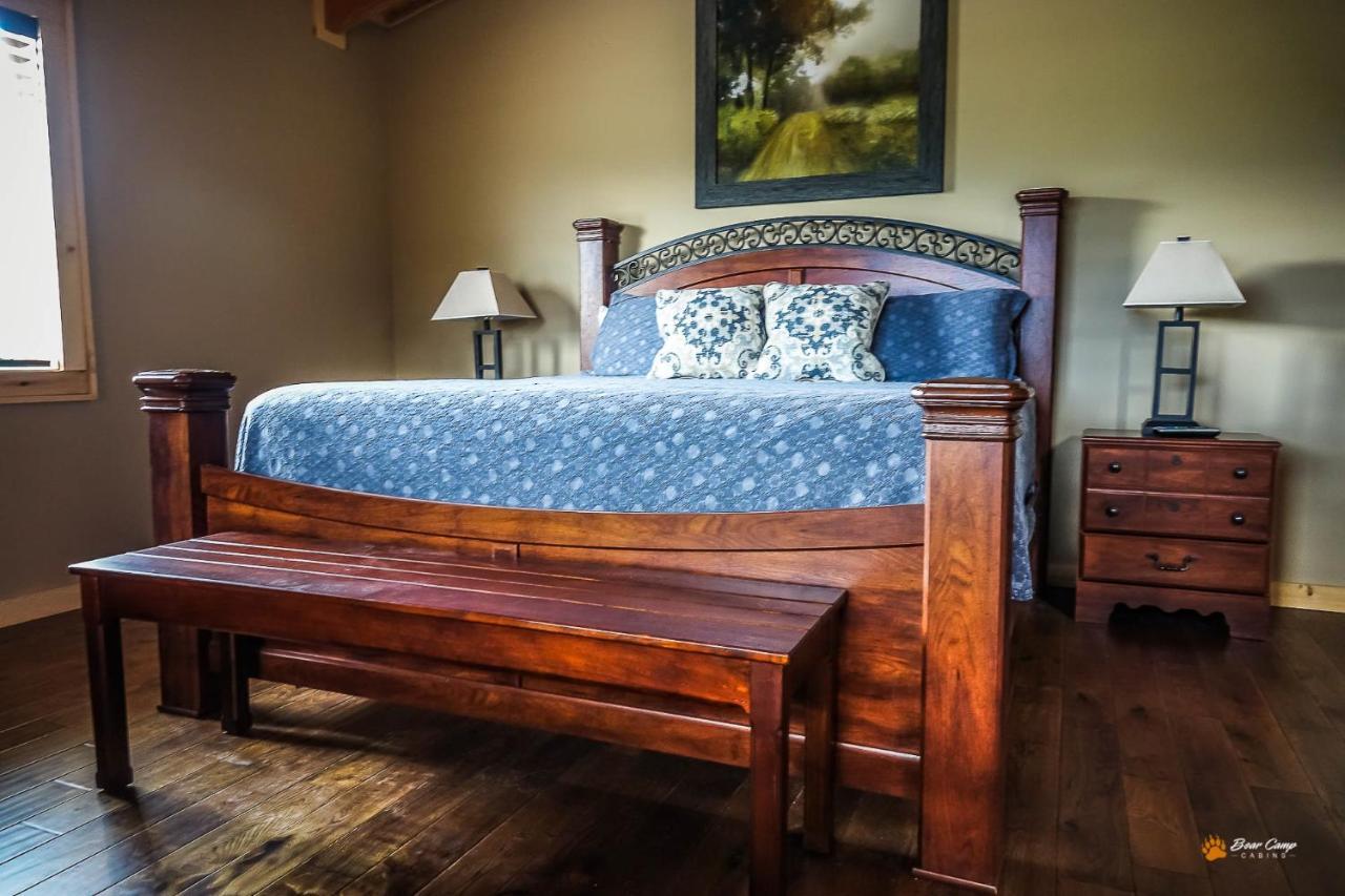 Majestic View Lodge, Amazing Views, Hot Tub, 1089 Free Tickets Each Paid Day, Dollywood And More Gatlinburg Exterior foto