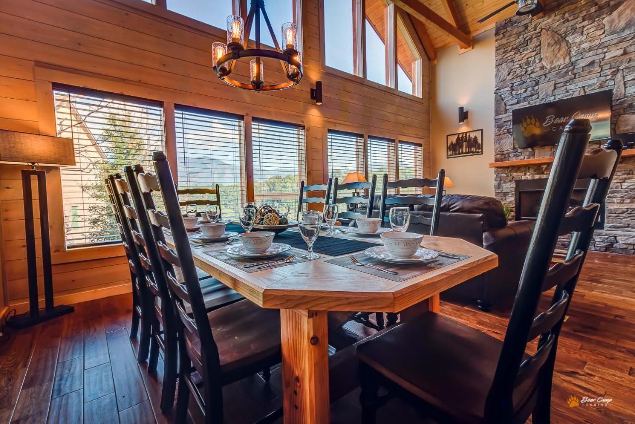 Majestic View Lodge, Amazing Views, Hot Tub, 1089 Free Tickets Each Paid Day, Dollywood And More Gatlinburg Exterior foto