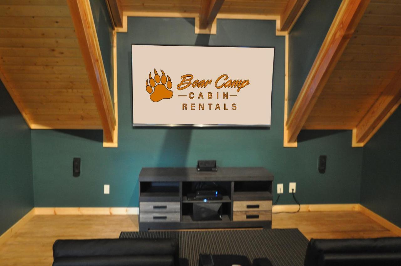 Majestic View Lodge, Amazing Views, Hot Tub, 1089 Free Tickets Each Paid Day, Dollywood And More Gatlinburg Exterior foto